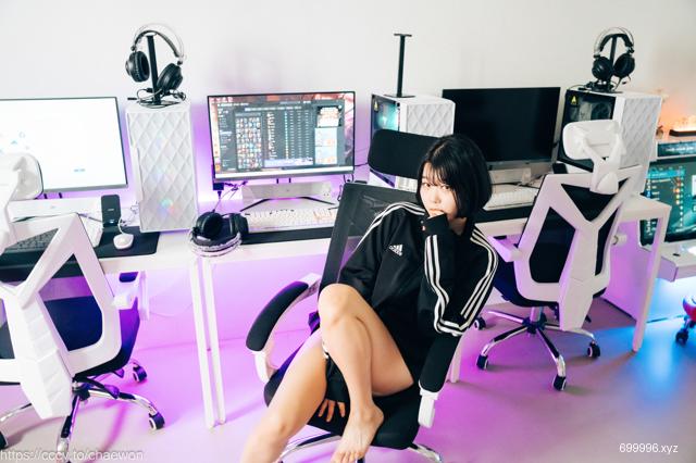  Zia (지아) - PC Room with SP